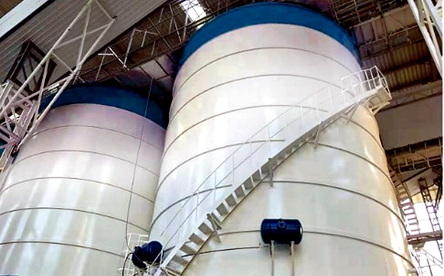 Mineral powder silo for asphalt mixing plant