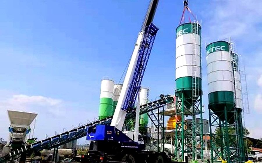 Welded cement silos for concrete batching plant