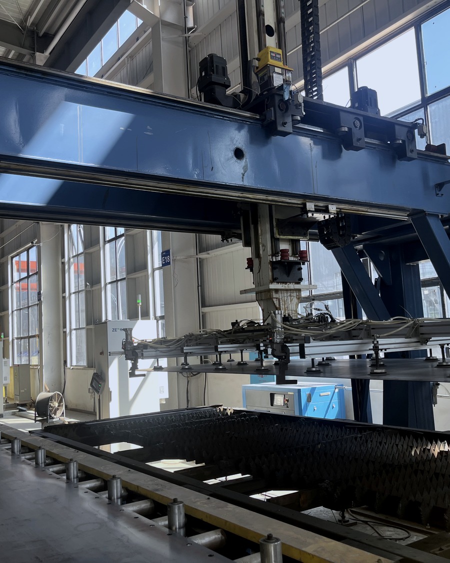 Cement silo production monitoring